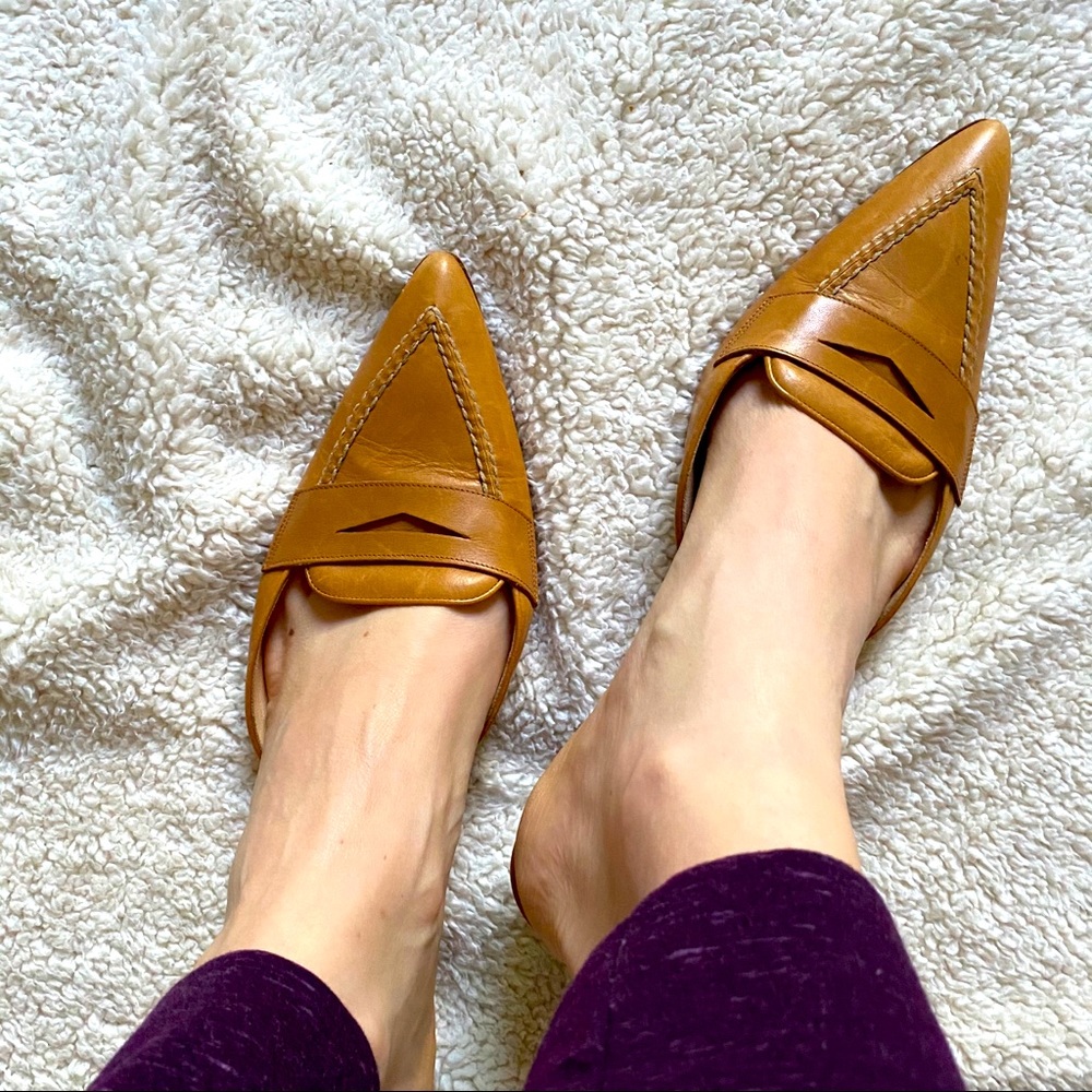 Manolo brown slide on kitten heels